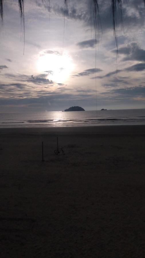 Suites Pe Na Areia Peruíbe Eksteriør bilde